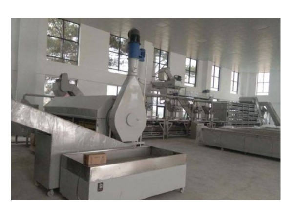 全國每年產(chǎn)量高達(dá)300多萬噸茶葉？難道都是手工炒出來的嗎？